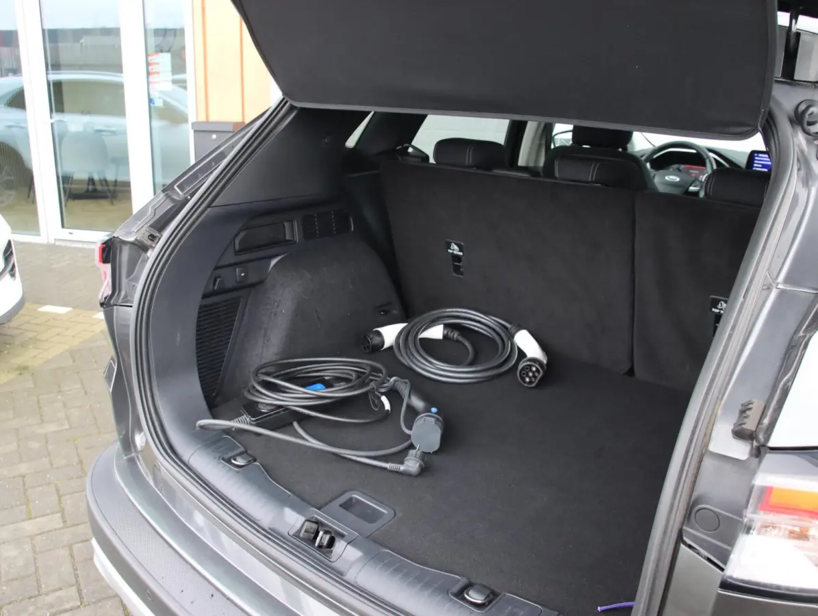 2.5 PHEV 225PK Titanium | ACC | Trekhaak |