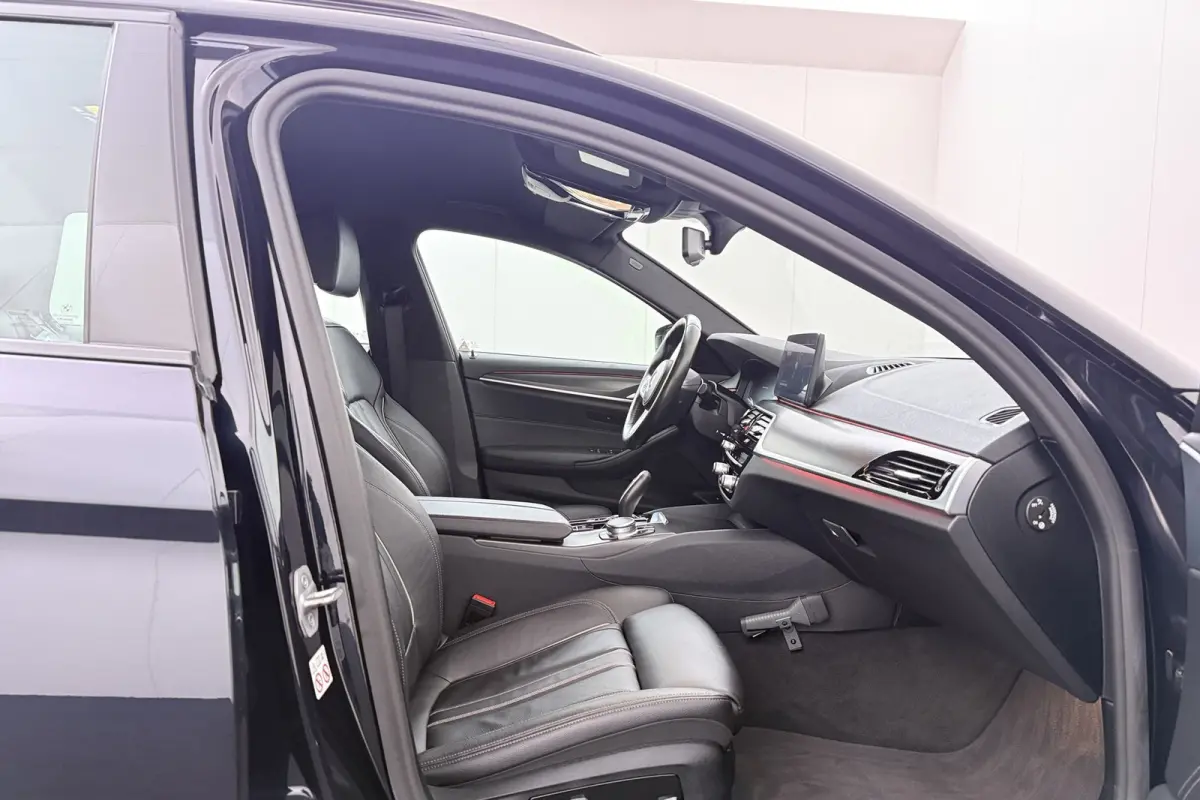 530e M-Sport Laser-LED Leder/Sportstoel Camera Carplay