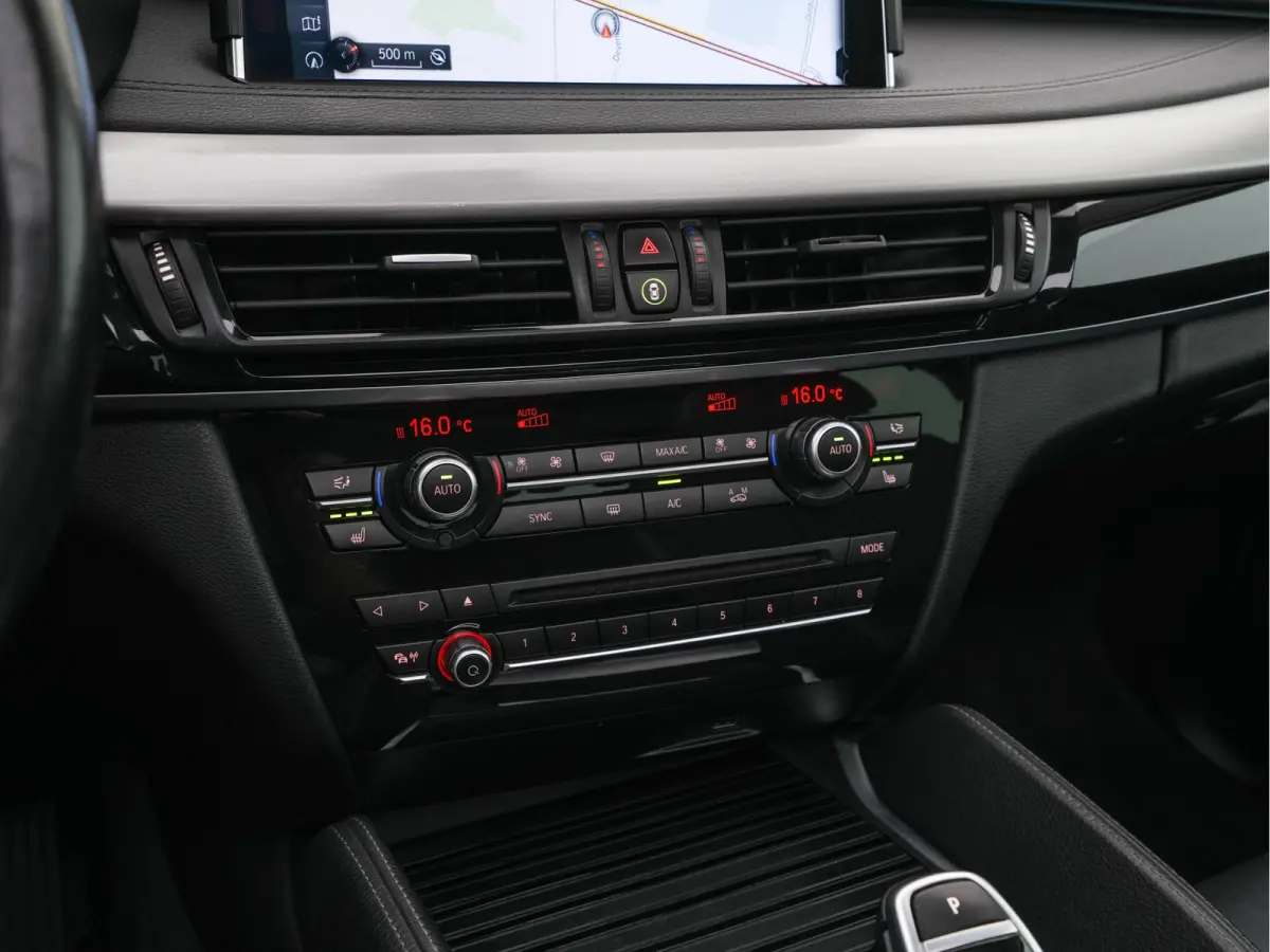 xDrive30d High Executive (INCL-BTW) Aut. *PANO | LEATHER | FULL-LED | HARMAN/KARDON | BLINDSPOT | MEMORY-PACK | DIGI-COCKPIT | HEATED-COMFORTSEATS | NAVI-FULLMAP | PRIVACYGLASS | HEAD-UP | A