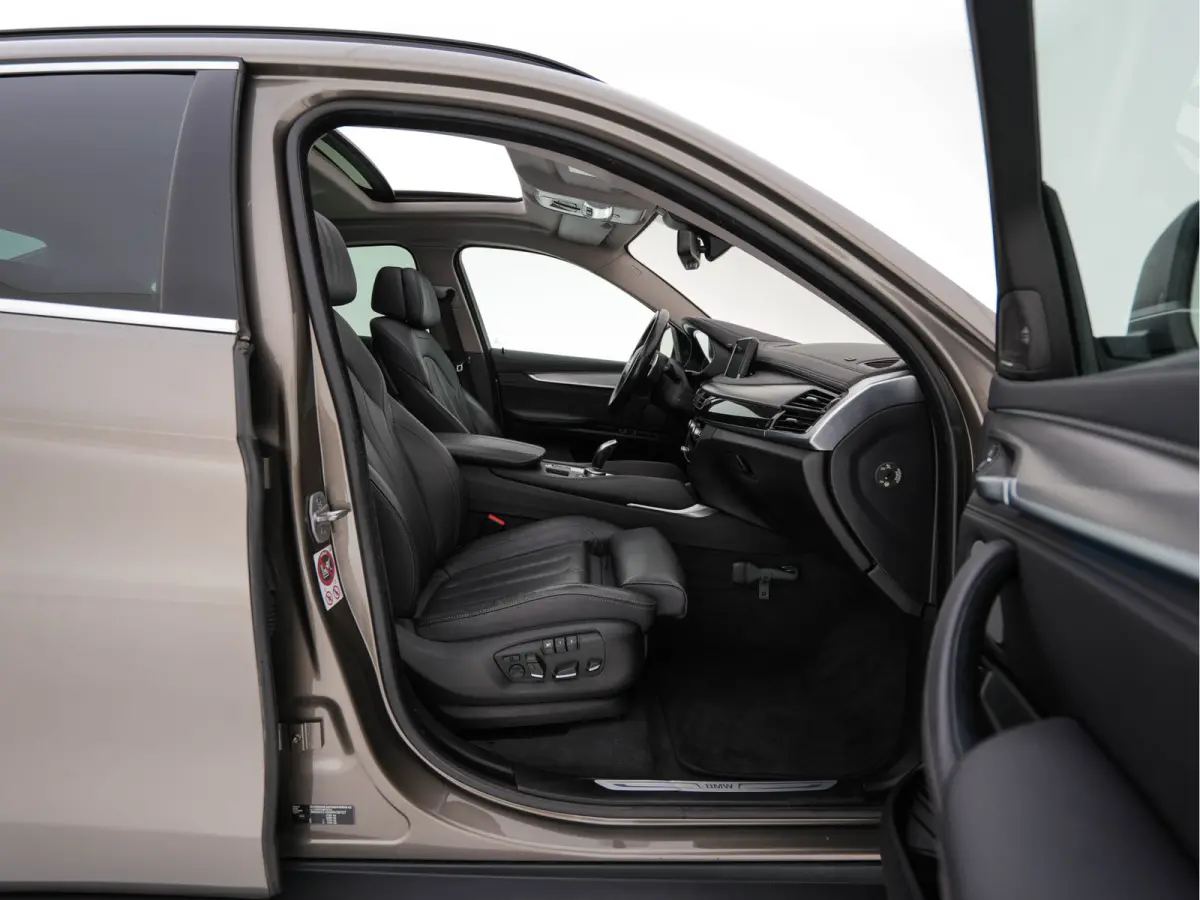 xDrive30d High Executive (INCL-BTW) Aut. *PANO | LEATHER | FULL-LED | HARMAN/KARDON | BLINDSPOT | MEMORY-PACK | DIGI-COCKPIT | HEATED-COMFORTSEATS | NAVI-FULLMAP | PRIVACYGLASS | HEAD-UP | A