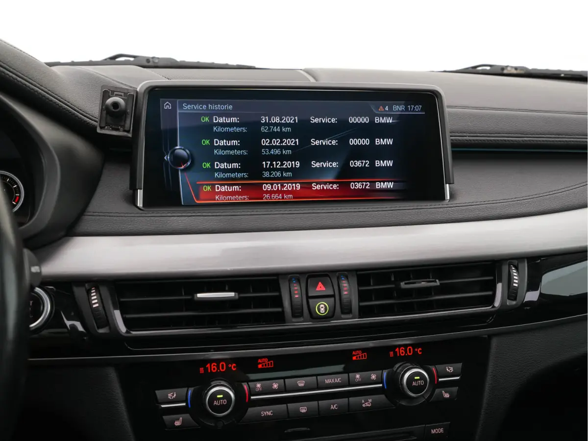 xDrive30d High Executive (INCL-BTW) Aut. *PANO | LEATHER | FULL-LED | HARMAN/KARDON | BLINDSPOT | MEMORY-PACK | DIGI-COCKPIT | HEATED-COMFORTSEATS | NAVI-FULLMAP | PRIVACYGLASS | HEAD-UP | A