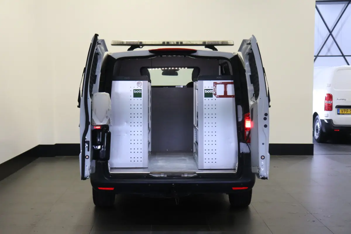 116 CDI Lang 4X4 Automaat EURO 6 - AC/climate - Cruise - Camera - € 20.900,- Excl.
