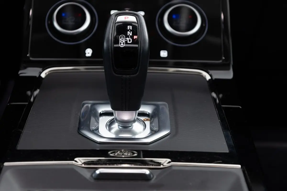 1.5 P300e AWD R-Dynamic S | PANORAMADAK | LEDER | EL. STOEL | !