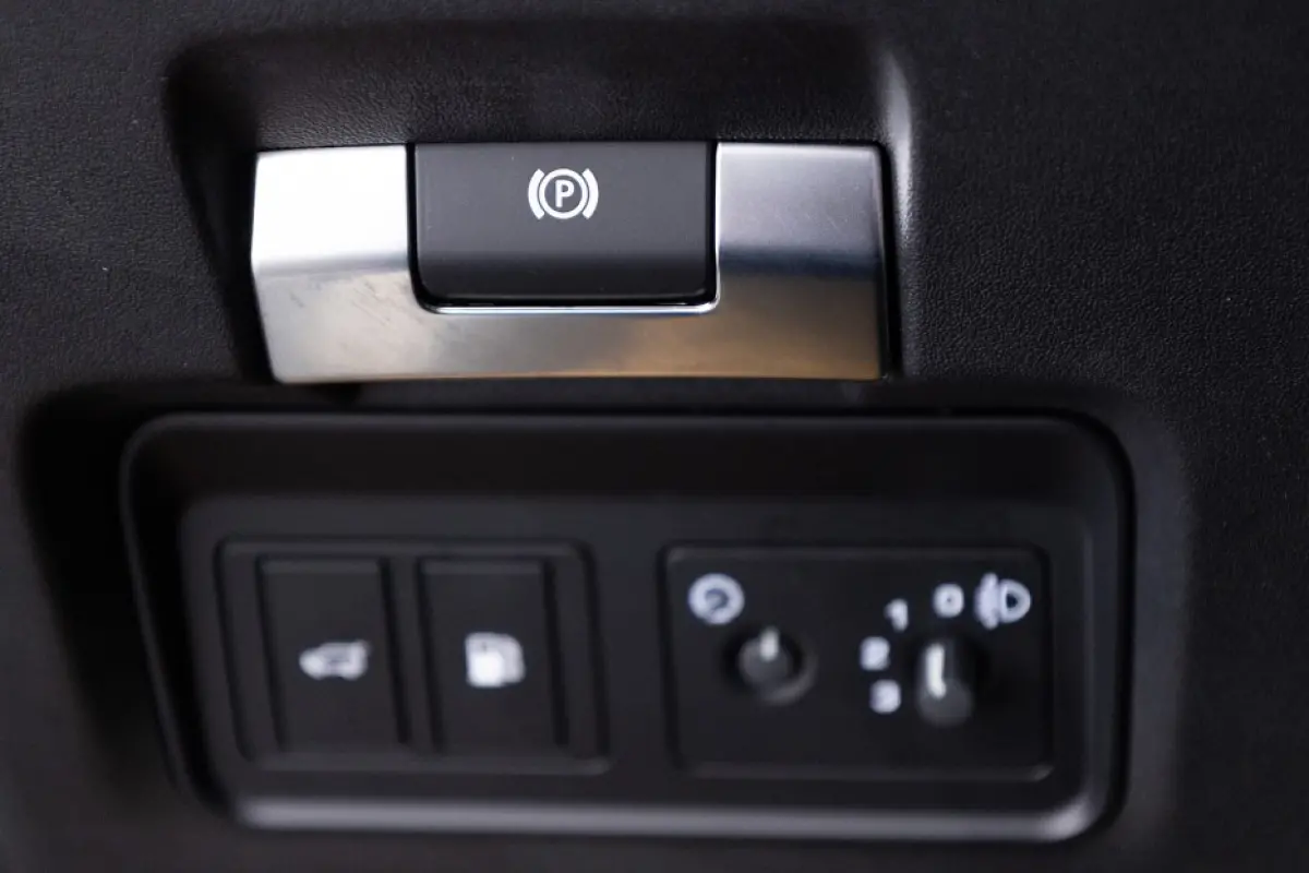 1.5 P300e AWD R-Dynamic S | PANORAMADAK | LEDER | EL. STOEL | !