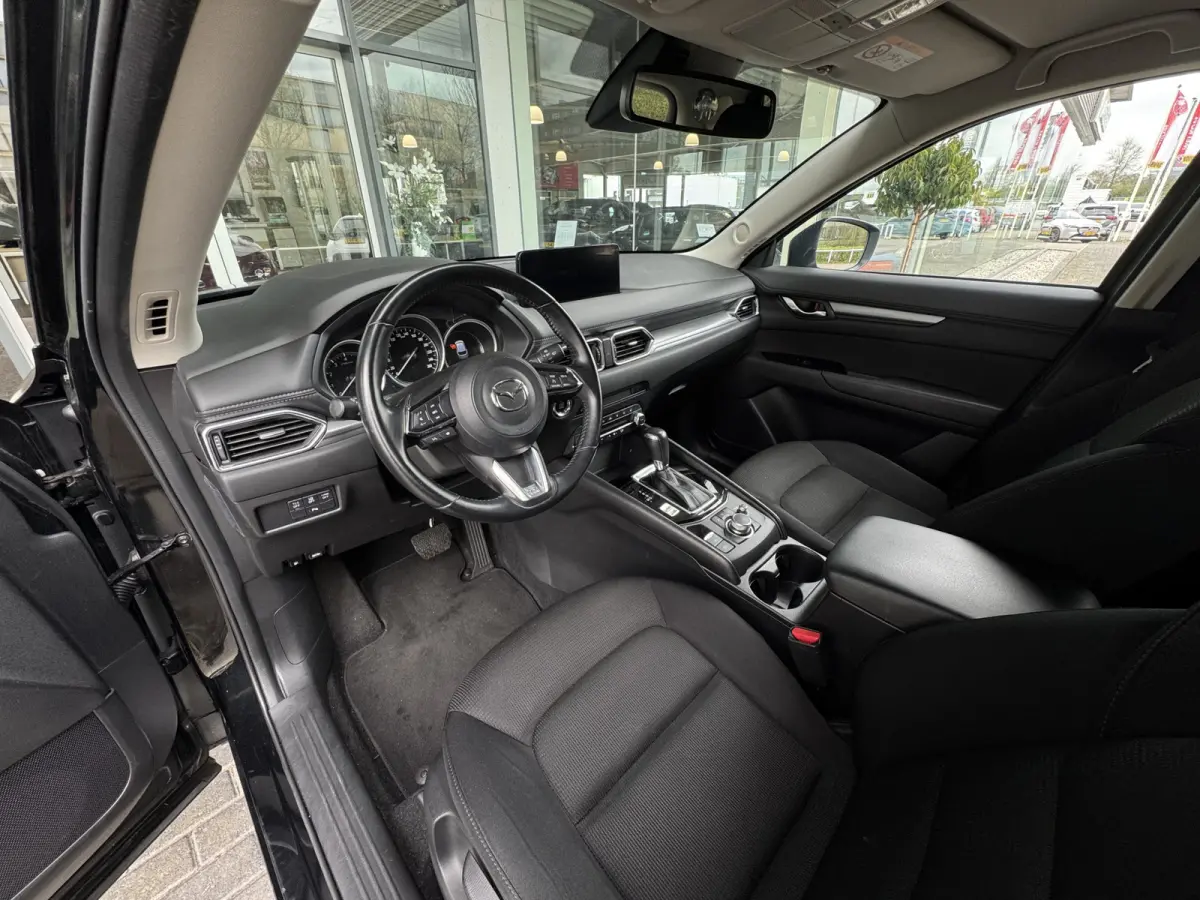 2.0 SkyActiv-G 165 Comfort Automaat Rijklaar. / Trekhaak /Camera / Navi / Clima / Cruise / ST-verwarming