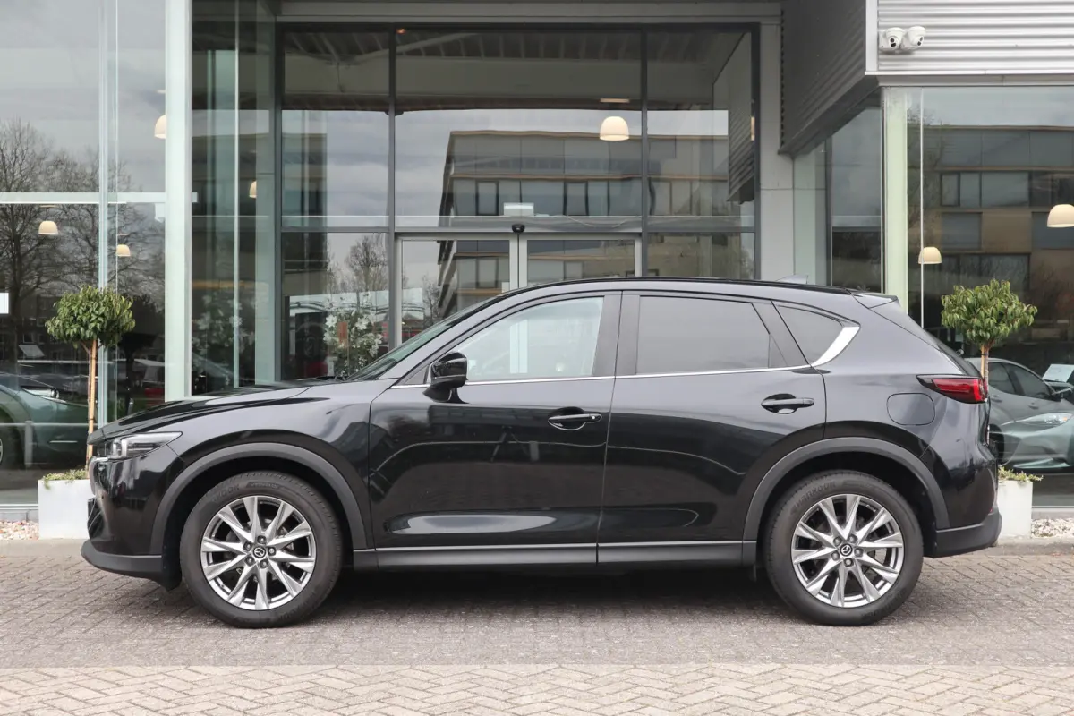 2.0 SkyActiv-G 165 Comfort Automaat Rijklaar. / Trekhaak /Camera / Navi / Clima / Cruise / ST-verwarming