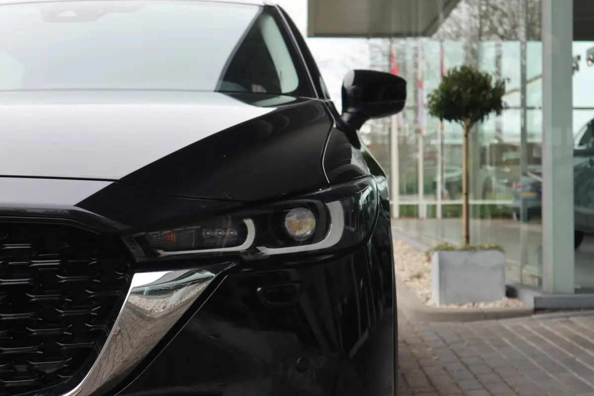 2.0 SkyActiv-G 165 Comfort Automaat Rijklaar. / Trekhaak /Camera / Navi / Clima / Cruise / ST-verwarming