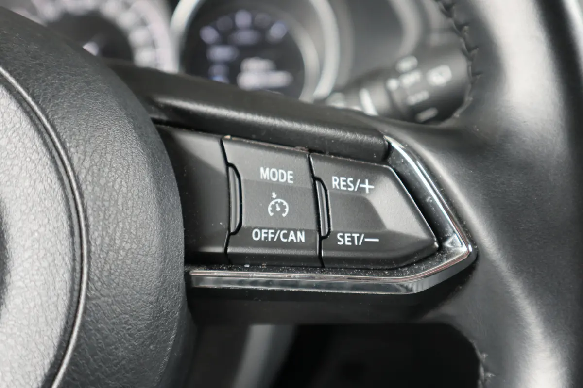 2.0 SkyActiv-G 165 Comfort Automaat Rijklaar. / Trekhaak /Camera / Navi / Clima / Cruise / ST-verwarming