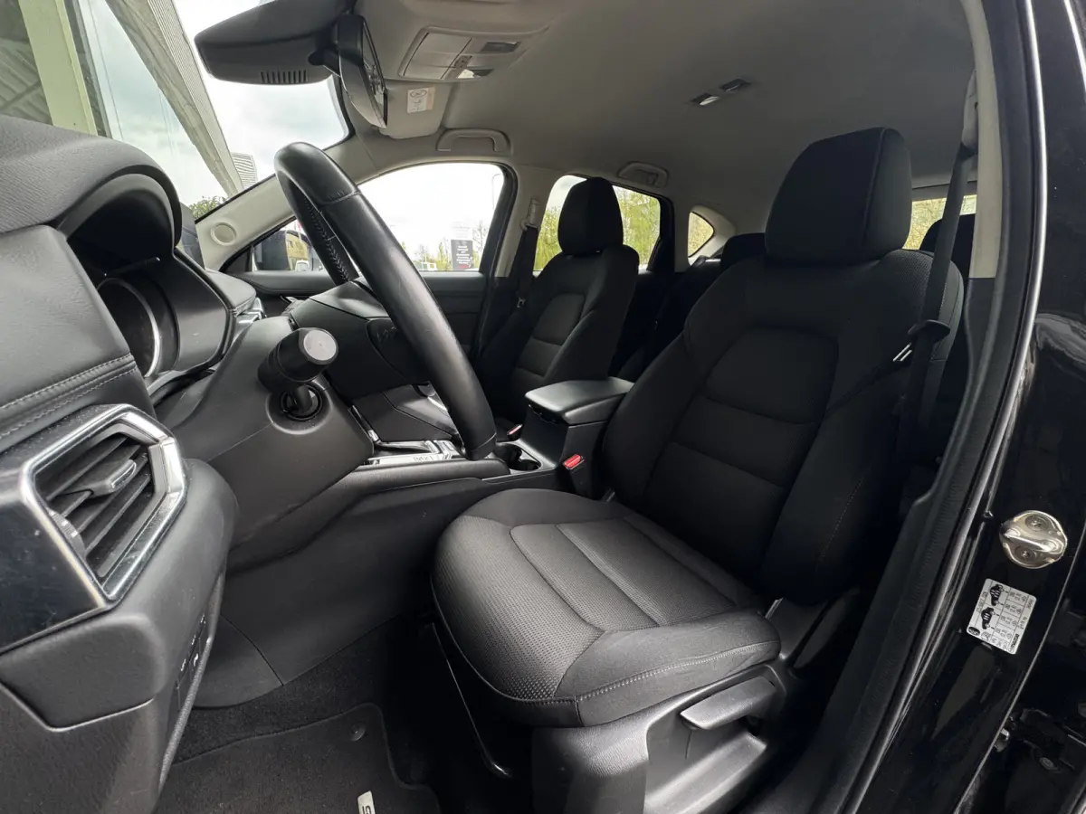 2.0 SkyActiv-G 165 Comfort Automaat Rijklaar. / Trekhaak /Camera / Navi / Clima / Cruise / ST-verwarming