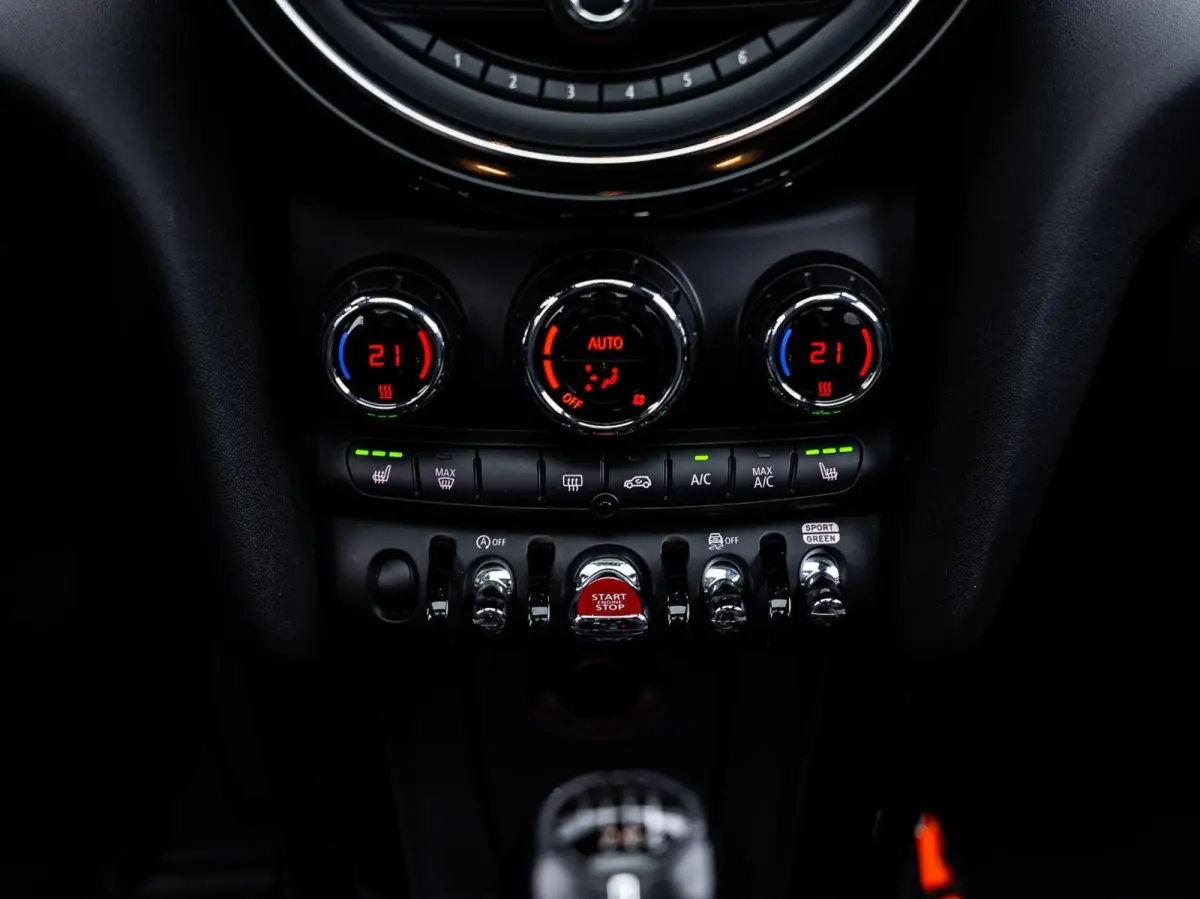 Mini 1.5 Chili|PANO|NAV|CRUISE|SFEERVERL.|NARDO