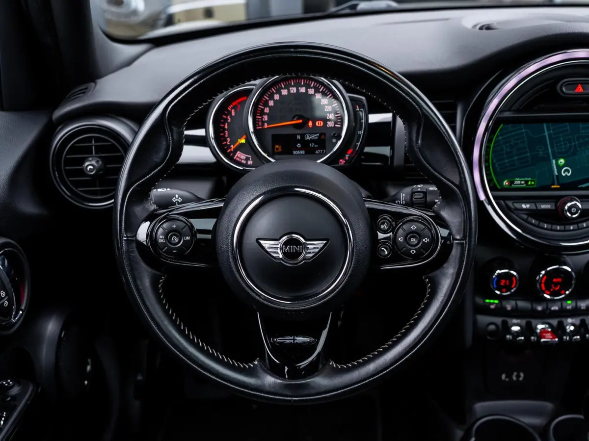 Mini 1.5 Chili|PANO|NAV|CRUISE|SFEERVERL.|NARDO
