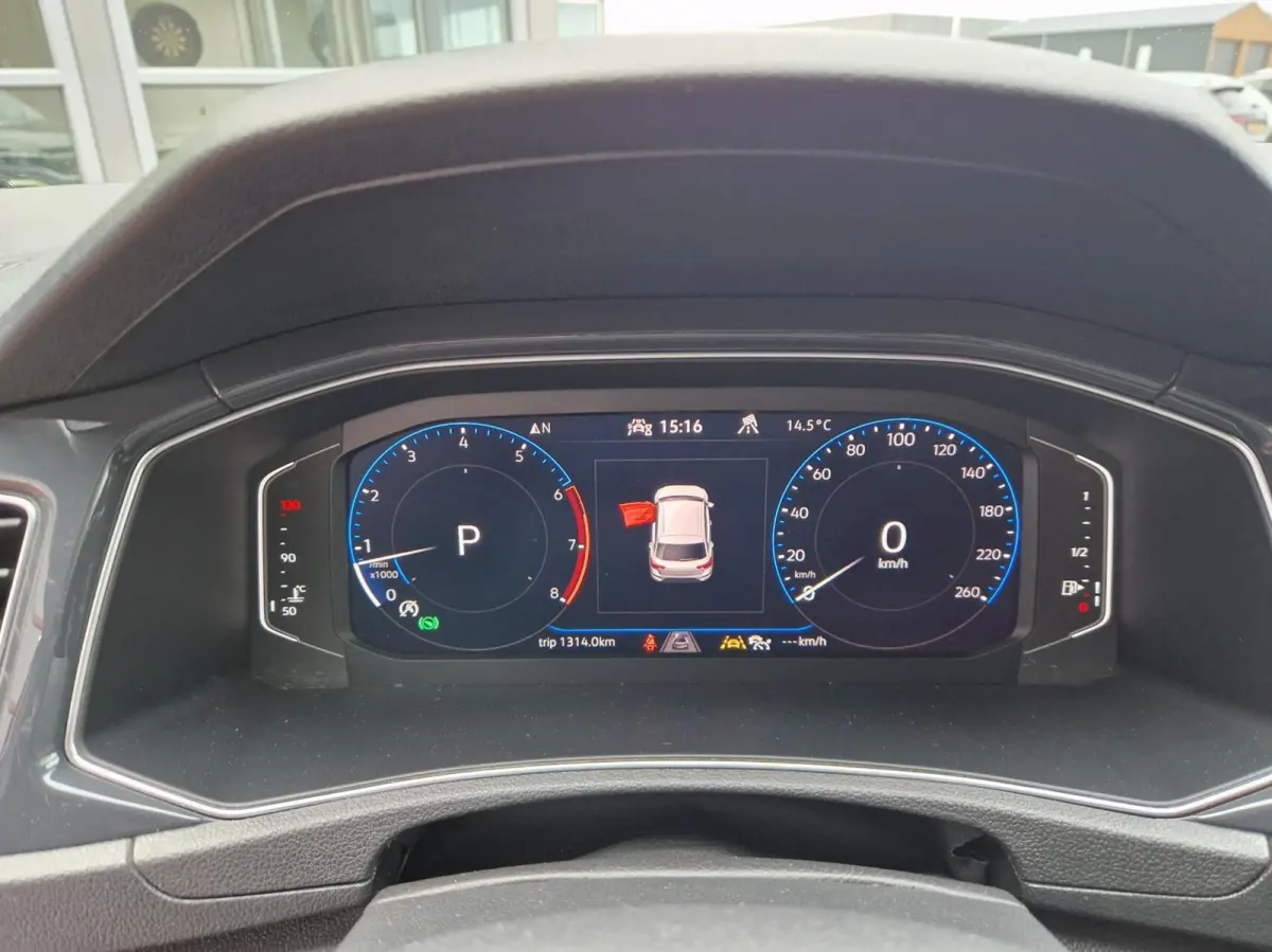 1.5 TSI Sport Business R 12MND BOVAG GAR | NAVI | CAMERA | TREKHAAK | 19" LMV