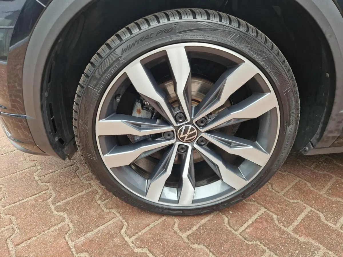 1.5 TSI Sport Business R 12MND BOVAG GAR | NAVI | CAMERA | TREKHAAK | 19" LMV