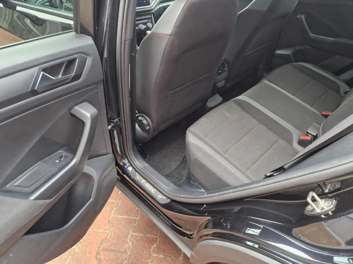 1.5 TSI Sport Business R 12MND BOVAG GAR | NAVI | CAMERA | TREKHAAK | 19" LMV