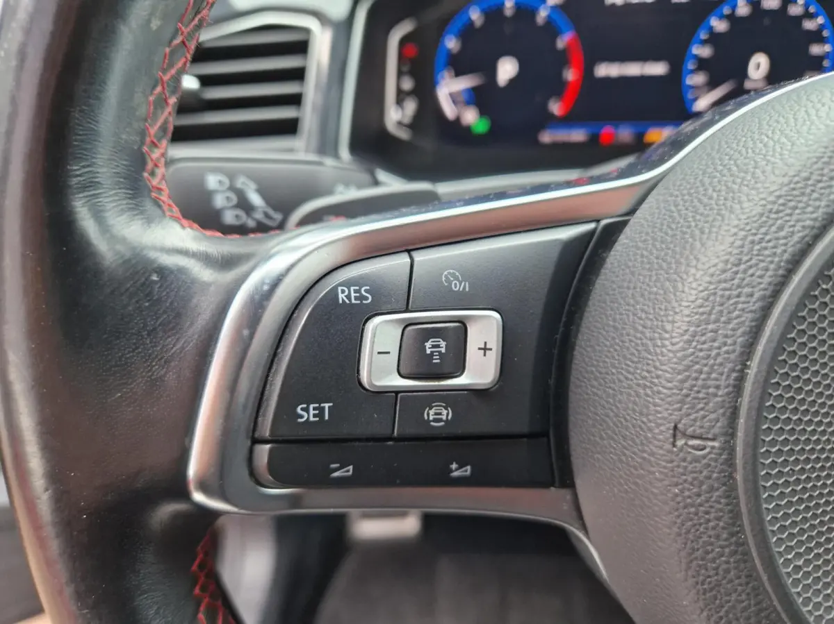 1.5 TSI Sport Business R 12MND BOVAG GAR | NAVI | CAMERA | TREKHAAK | 19" LMV
