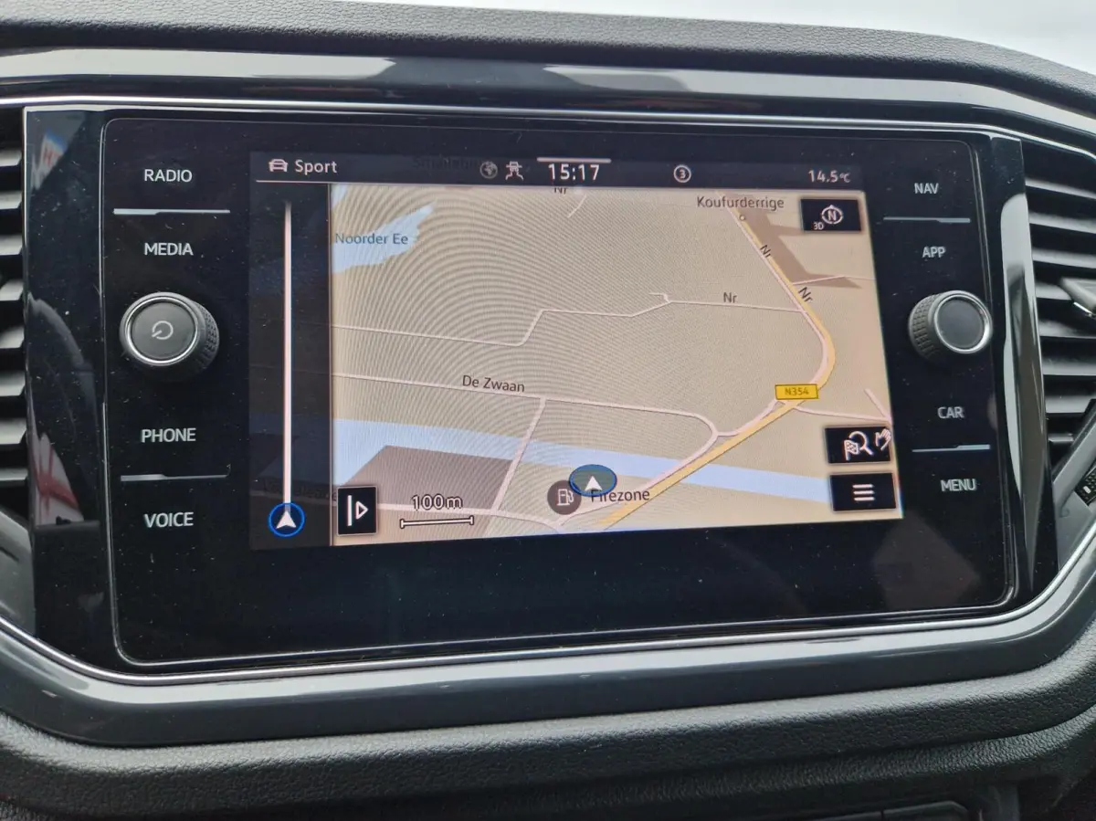 1.5 TSI Sport Business R 12MND BOVAG GAR | NAVI | CAMERA | TREKHAAK | 19" LMV