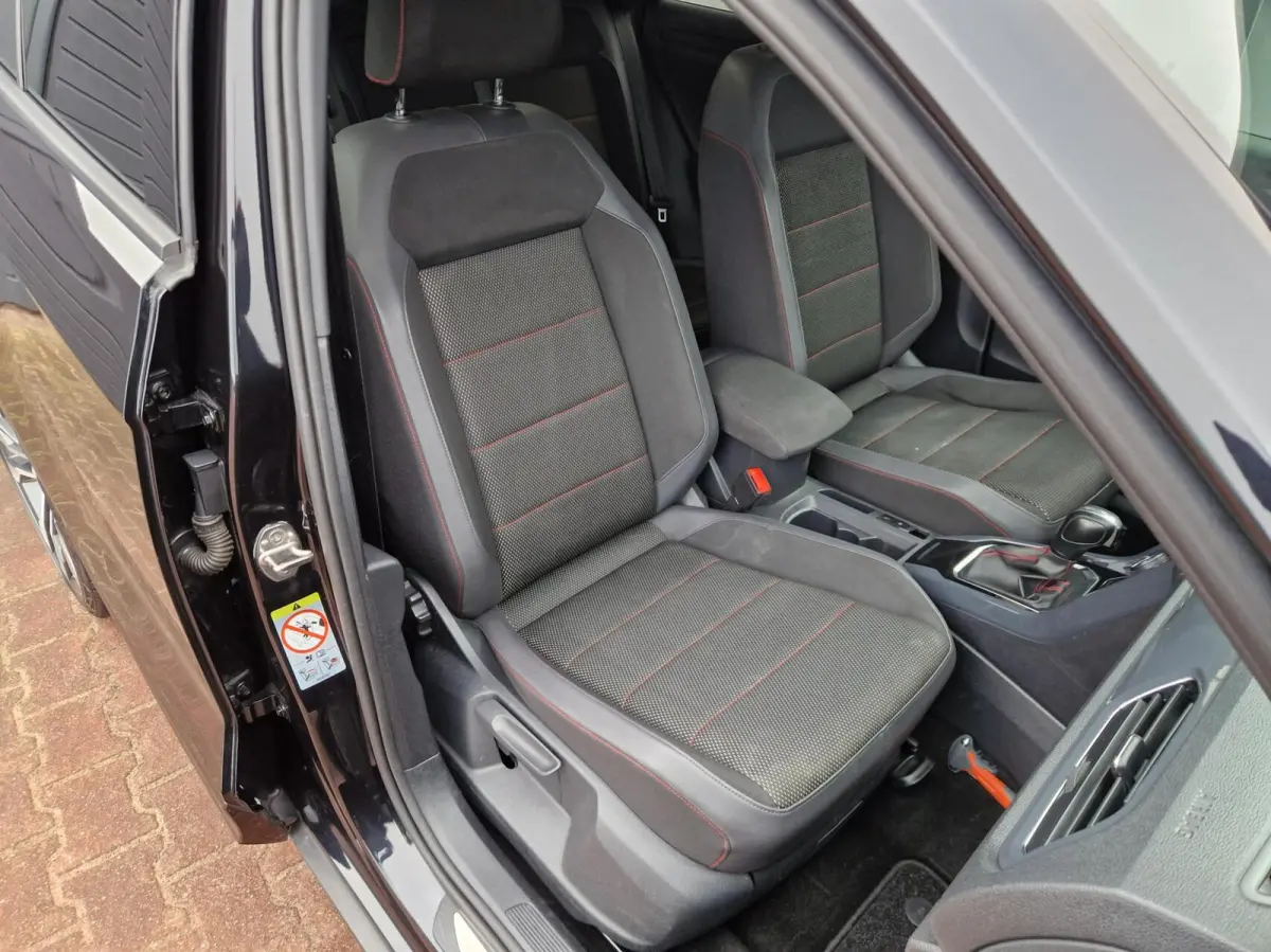 1.5 TSI Sport Business R 12MND BOVAG GAR | NAVI | CAMERA | TREKHAAK | 19" LMV