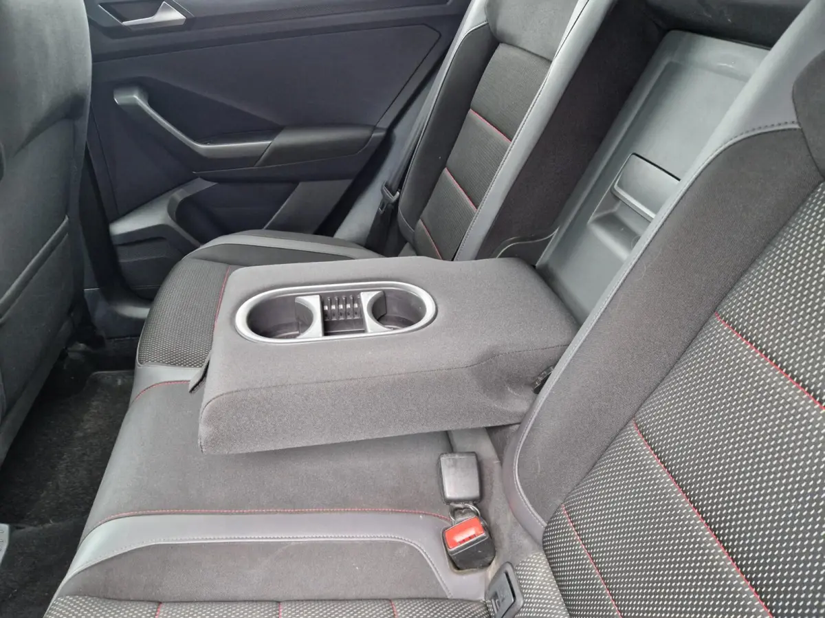 1.5 TSI Sport Business R 12MND BOVAG GAR | NAVI | CAMERA | TREKHAAK | 19" LMV