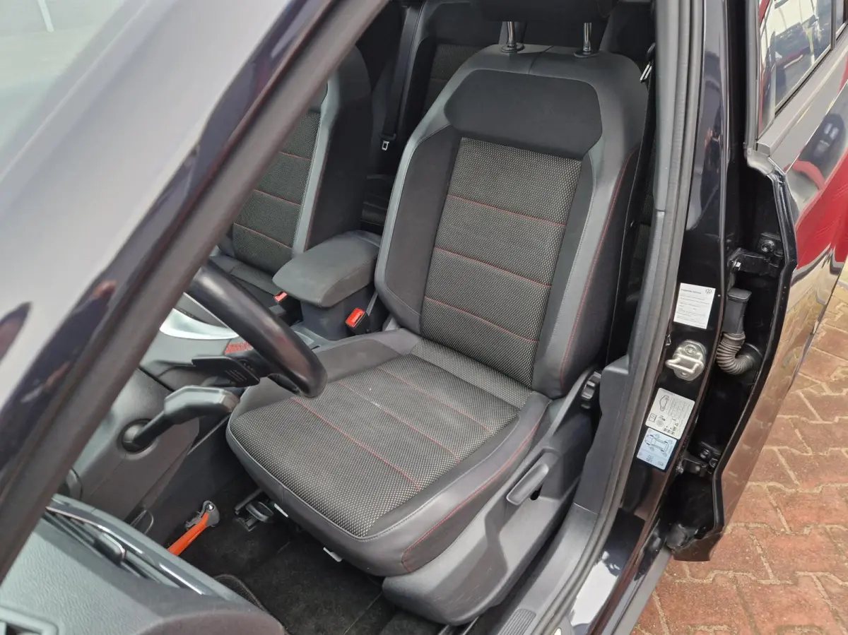 1.5 TSI Sport Business R 12MND BOVAG GAR | NAVI | CAMERA | TREKHAAK | 19" LMV
