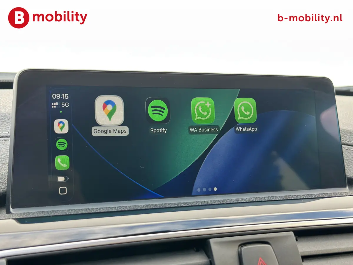 318i High Executive Luxury Line Apple CarPlay | Led Koplampen | Leer | Stoelverwarming |