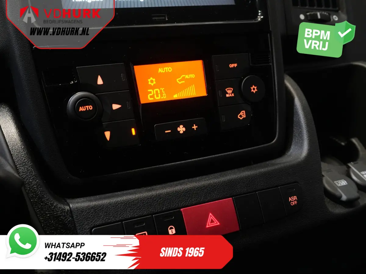 2.2 140 pk L2H2 DEMO Betimmering/ Carplay/ 270Gr.Deuren/ Climate/ Camera/ Cruise/ Navi/ PDC/ Cruise