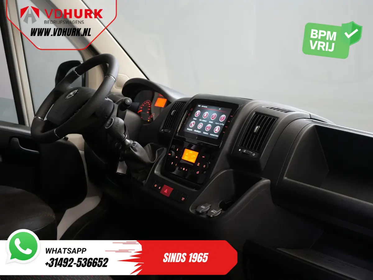2.2 140 pk L2H2 DEMO Betimmering/ Carplay/ 270Gr.Deuren/ Climate/ Camera/ Cruise/ Navi/ PDC/ Cruise