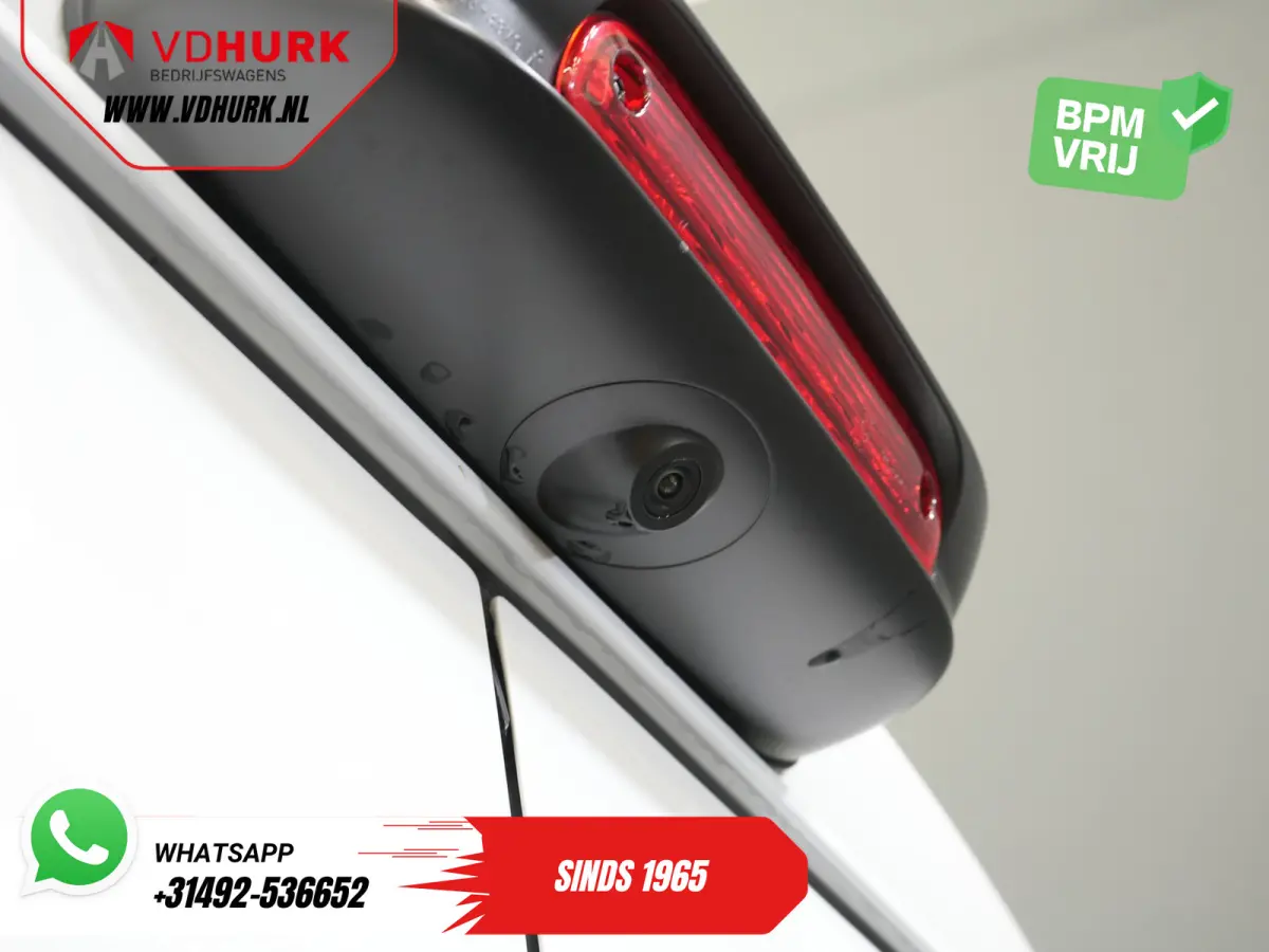 2.2 140 pk L2H2 DEMO Betimmering/ Carplay/ 270Gr.Deuren/ Climate/ Camera/ Cruise/ Navi/ PDC/ Cruise