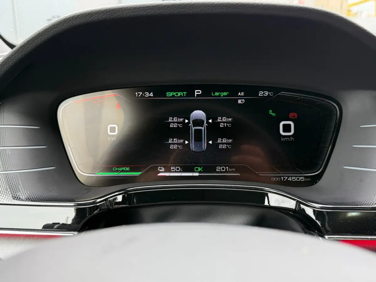 AWD Executive SOH 86% l 7 Persoons l 86 kWh EXCL. BTW