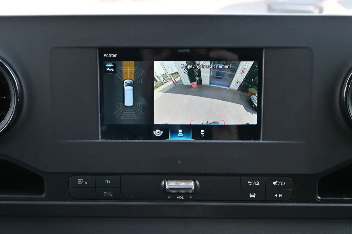316 CDI L1H1 RWD Trekhaak, MBUX met camera