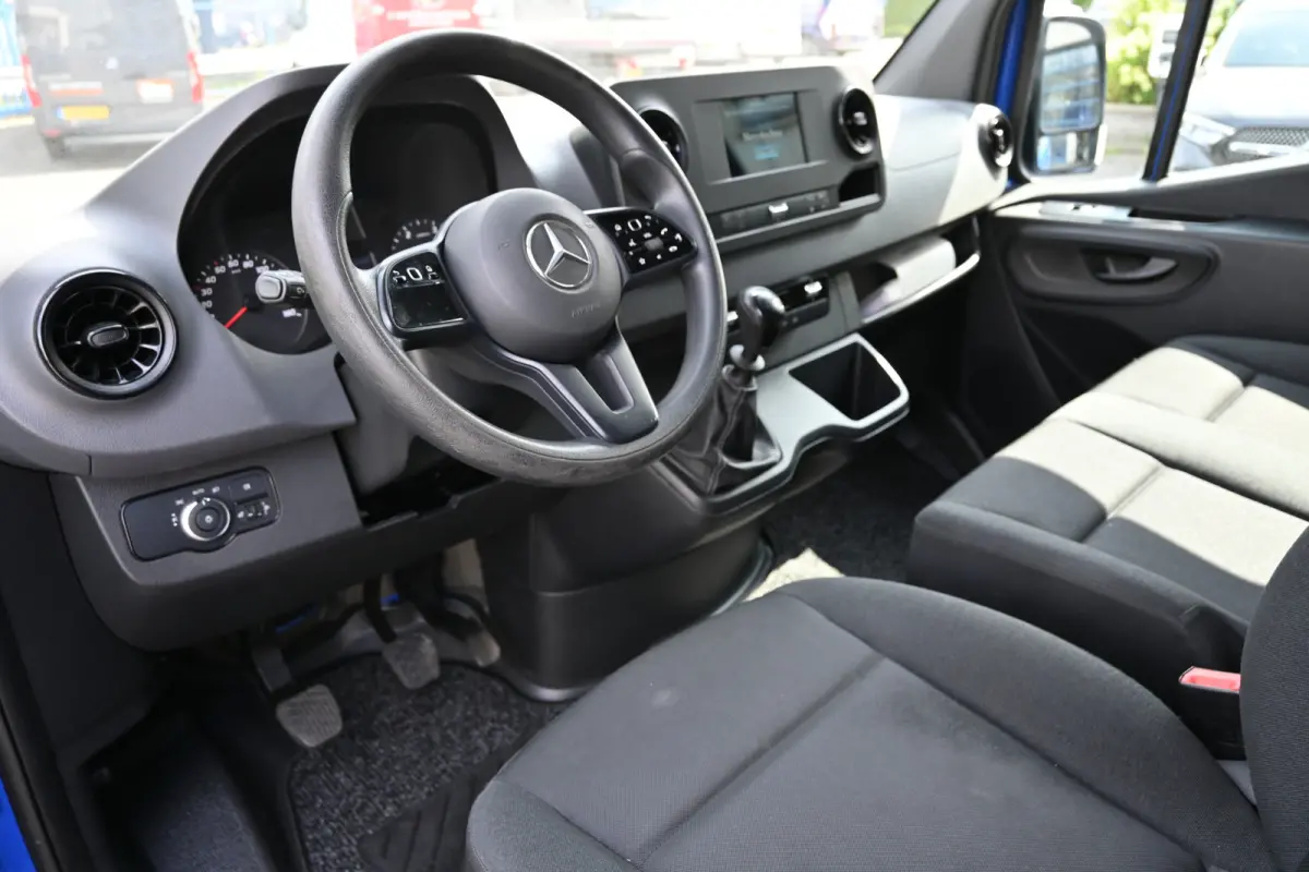 316 CDI L1H1 RWD Trekhaak, MBUX met camera