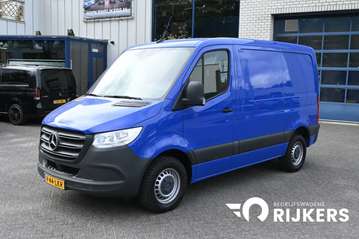 316 CDI L1H1 RWD Trekhaak, MBUX met camera
