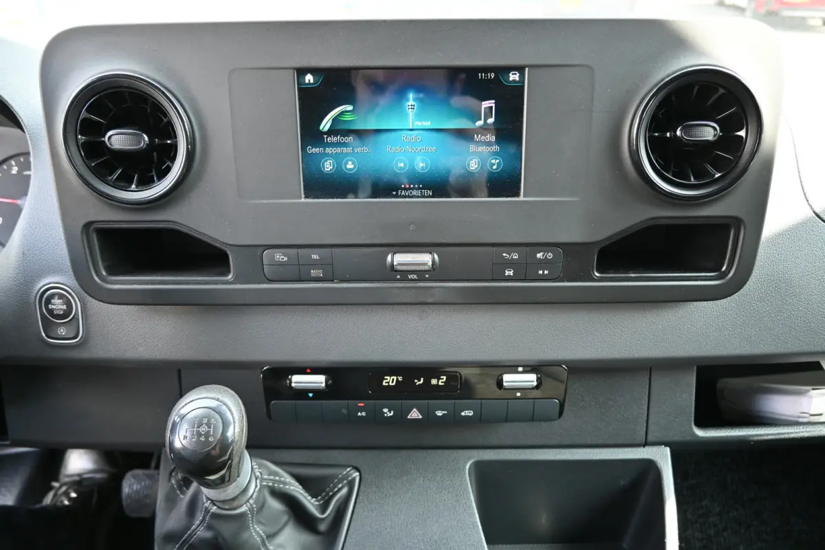 316 CDI L1H1 RWD Trekhaak, MBUX met camera