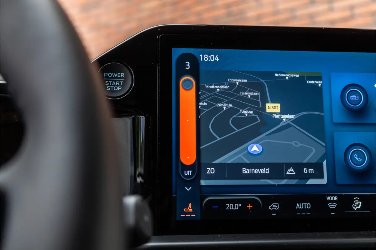 300 2.0 TDCI L2H1 Limited DC | BPM VRIJ | Dubbel Cabine | Elec schuifdeuren | ACC | Blind Spot | 360 Camera | CarPlay | Navigatie | Stoelverwarming | 5-Zitter | BPM Vrij
