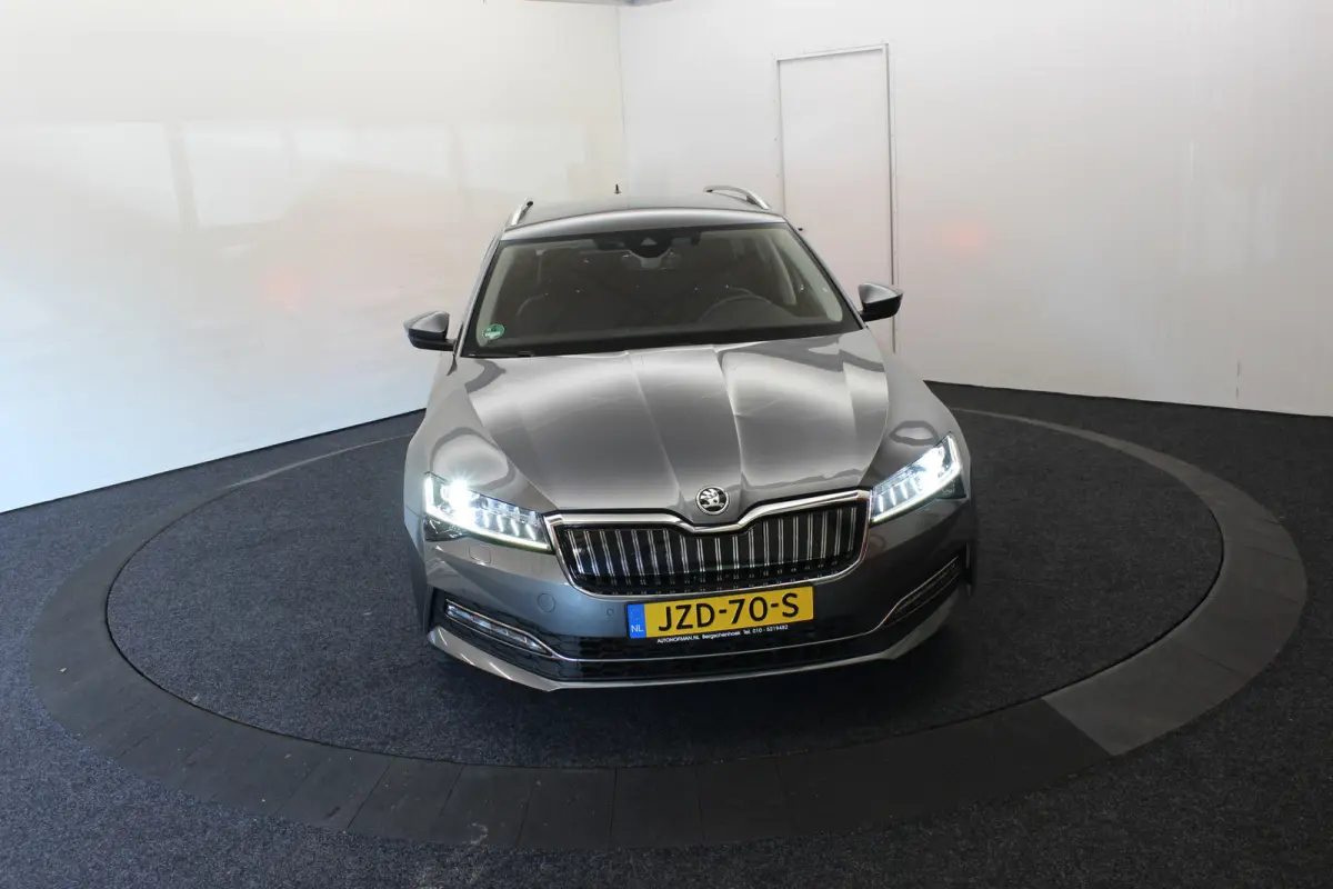 1.4 TSI iV Style Vol leder 360ºCam El aKlep + Trekh Dhoek