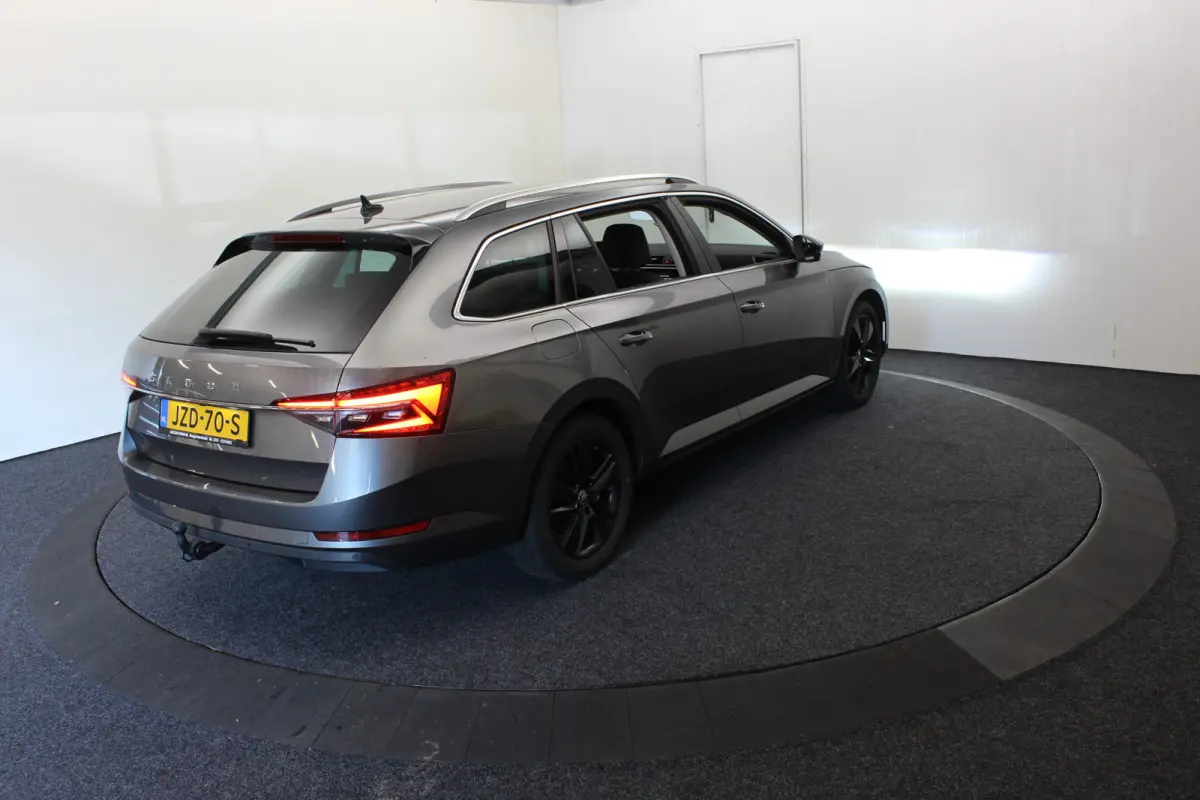 1.4 TSI iV Style Vol leder 360ºCam El aKlep + Trekh Dhoek