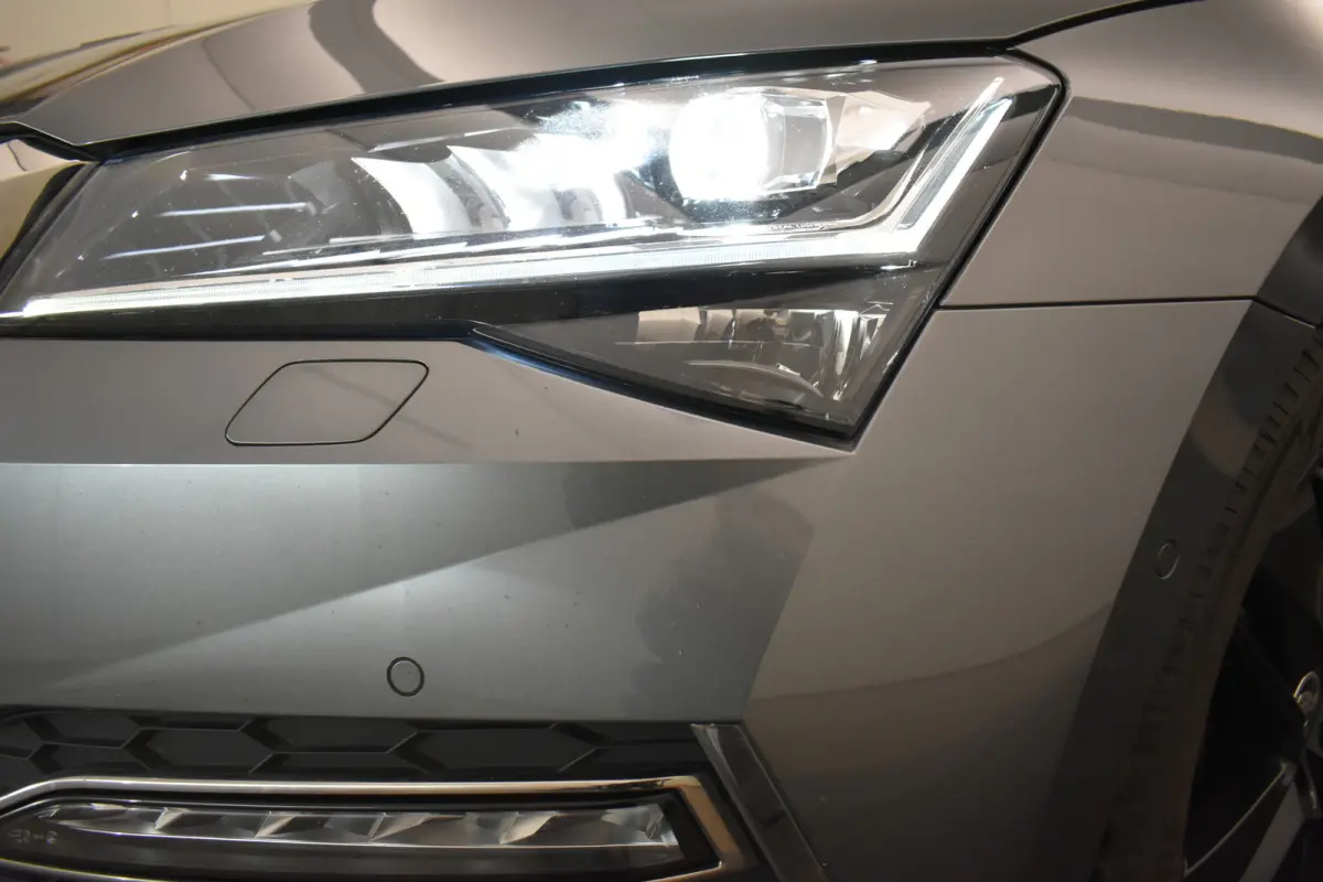 1.4 TSI iV Style Vol leder 360ºCam El aKlep + Trekh Dhoek
