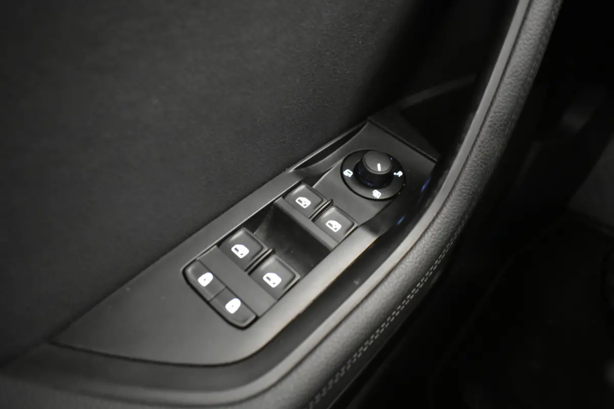 1.4 TSI iV Style Vol leder 360ºCam El aKlep + Trekh Dhoek