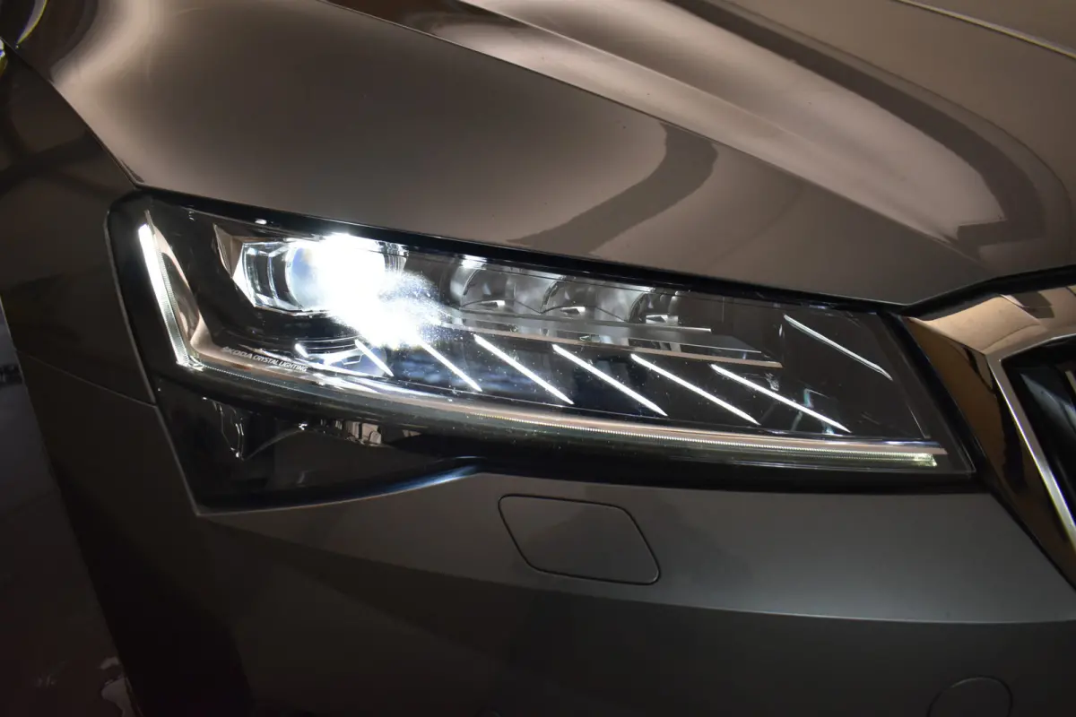 1.4 TSI iV Style Vol leder 360ºCam El aKlep + Trekh Dhoek