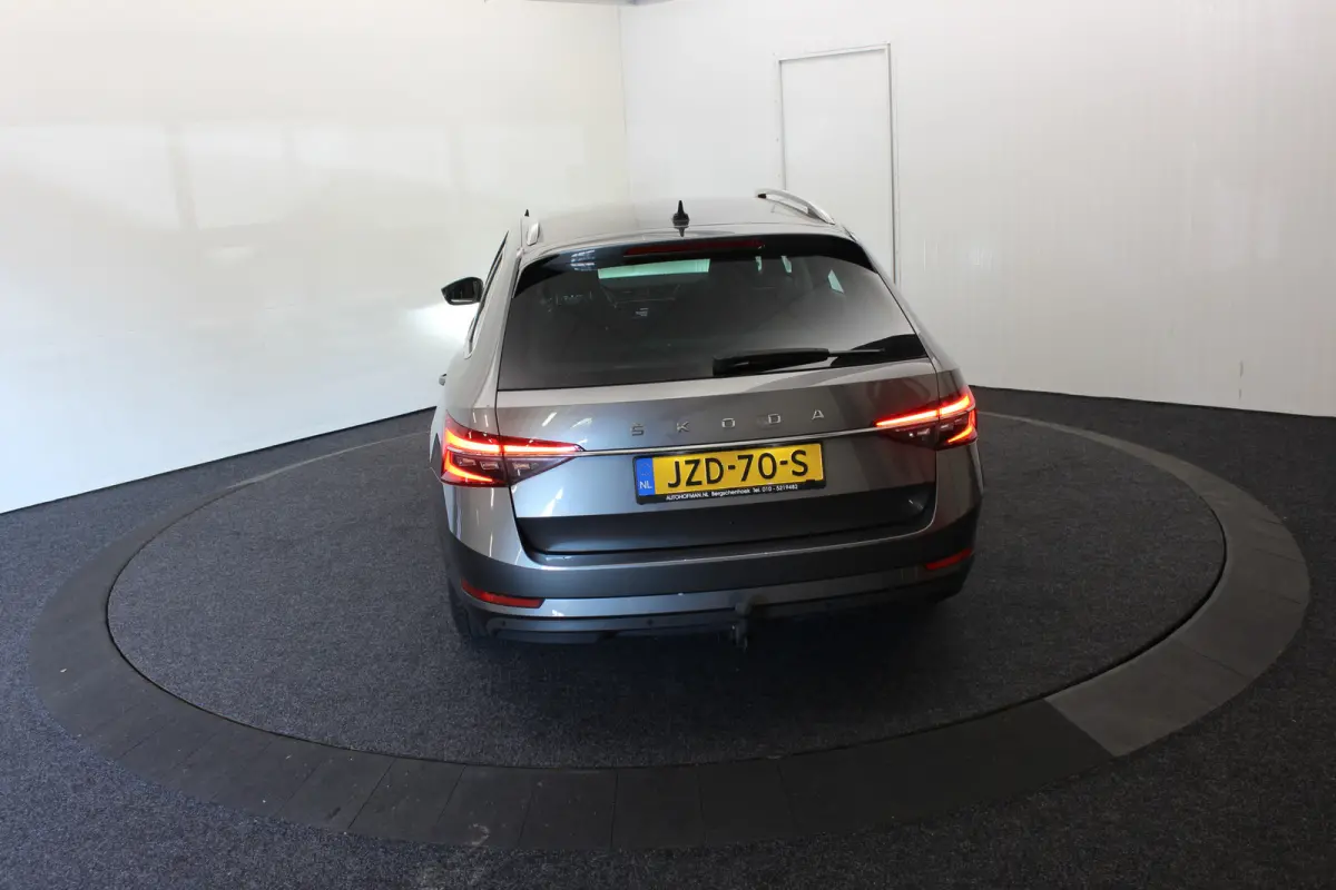 1.4 TSI iV Style Vol leder 360ºCam El aKlep + Trekh Dhoek