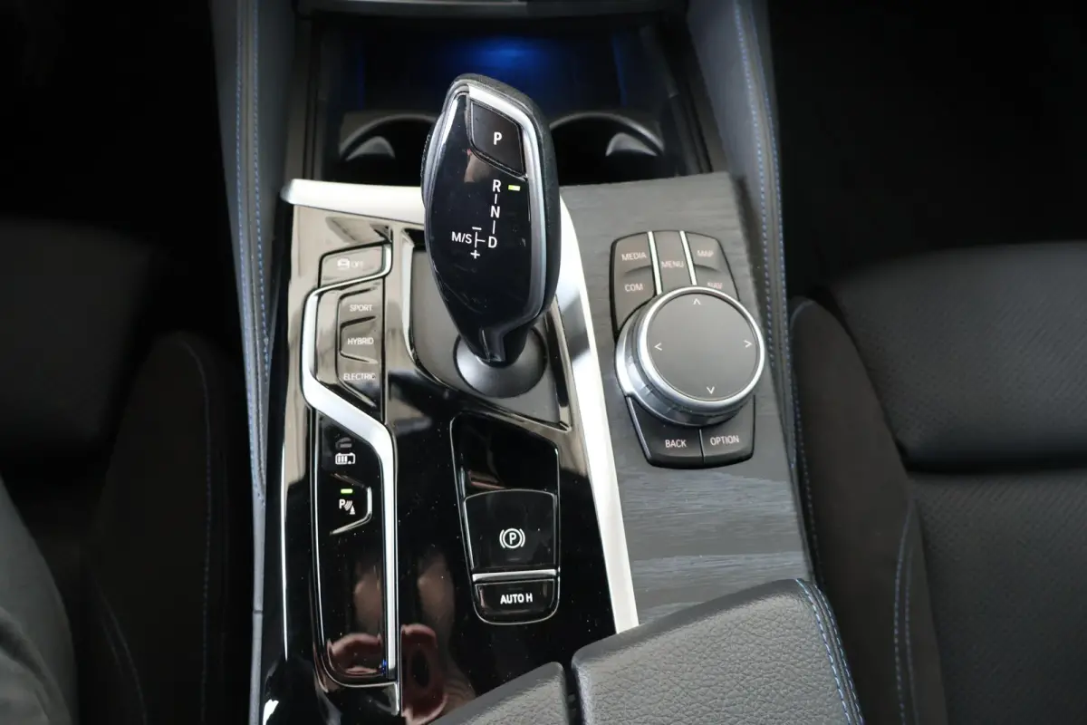 545e xDrive | M Sport | Panorama Dak | Stoelverwarming