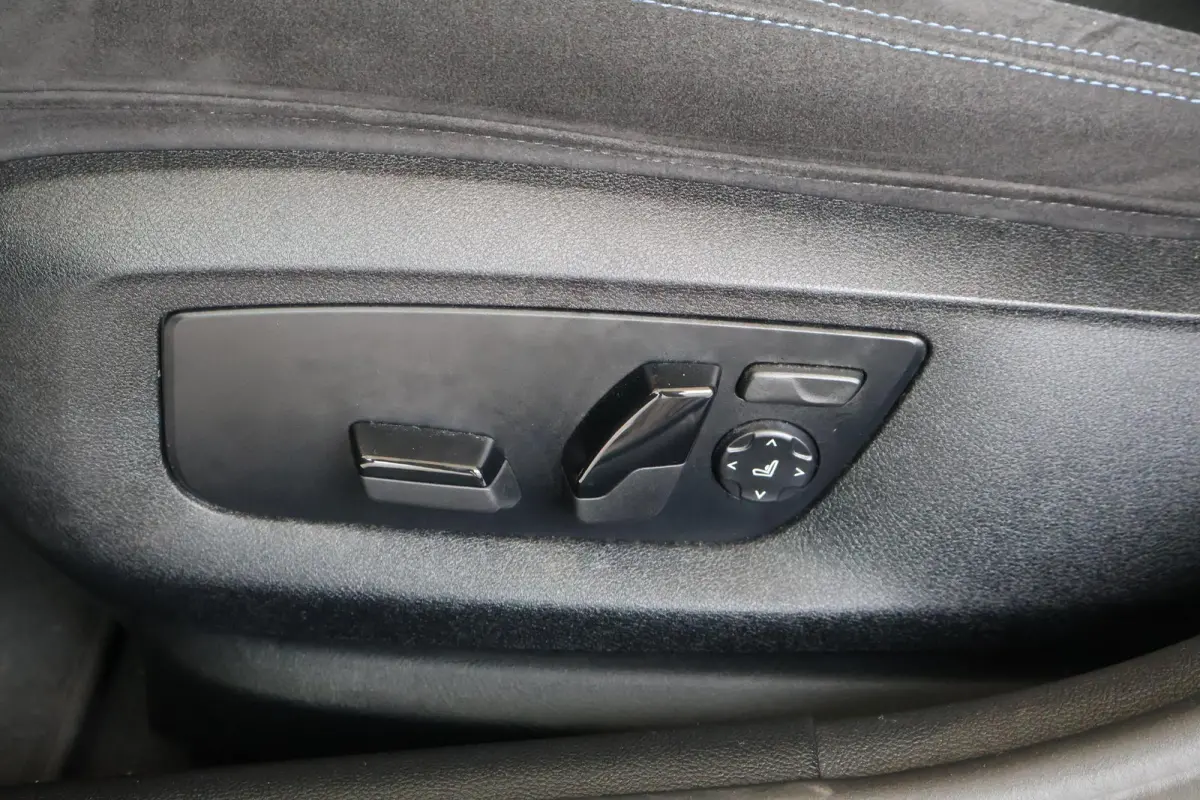 545e xDrive | M Sport | Panorama Dak | Stoelverwarming