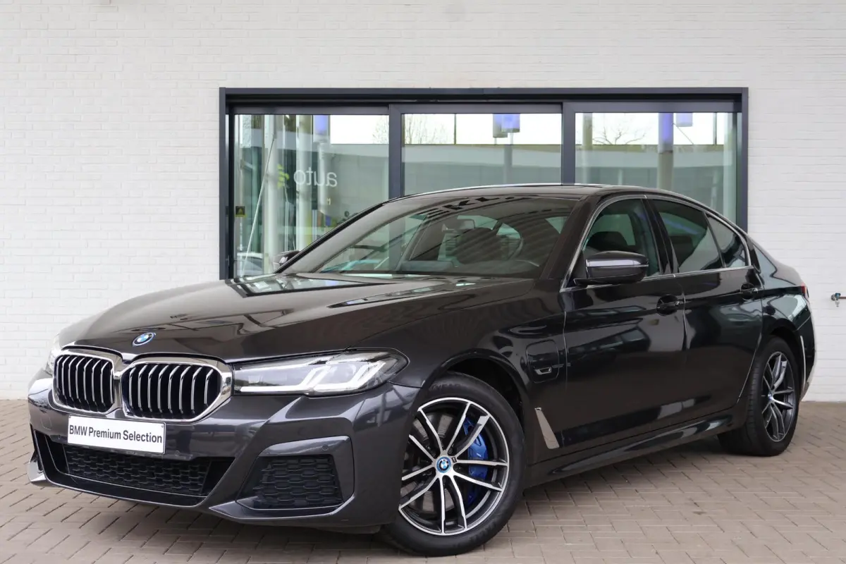 545e xDrive | M Sport | Panorama Dak | Stoelverwarming