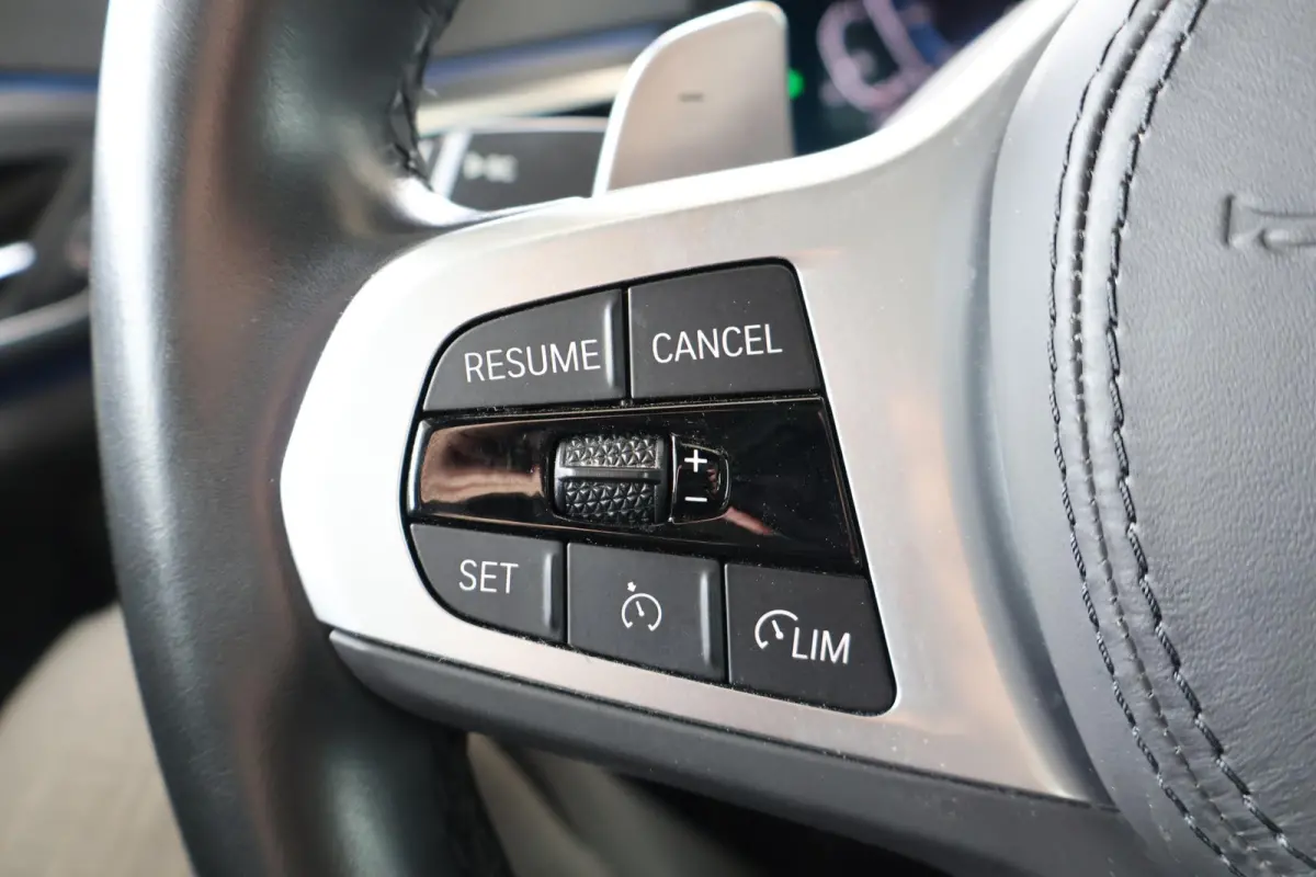 545e xDrive | M Sport | Panorama Dak | Stoelverwarming