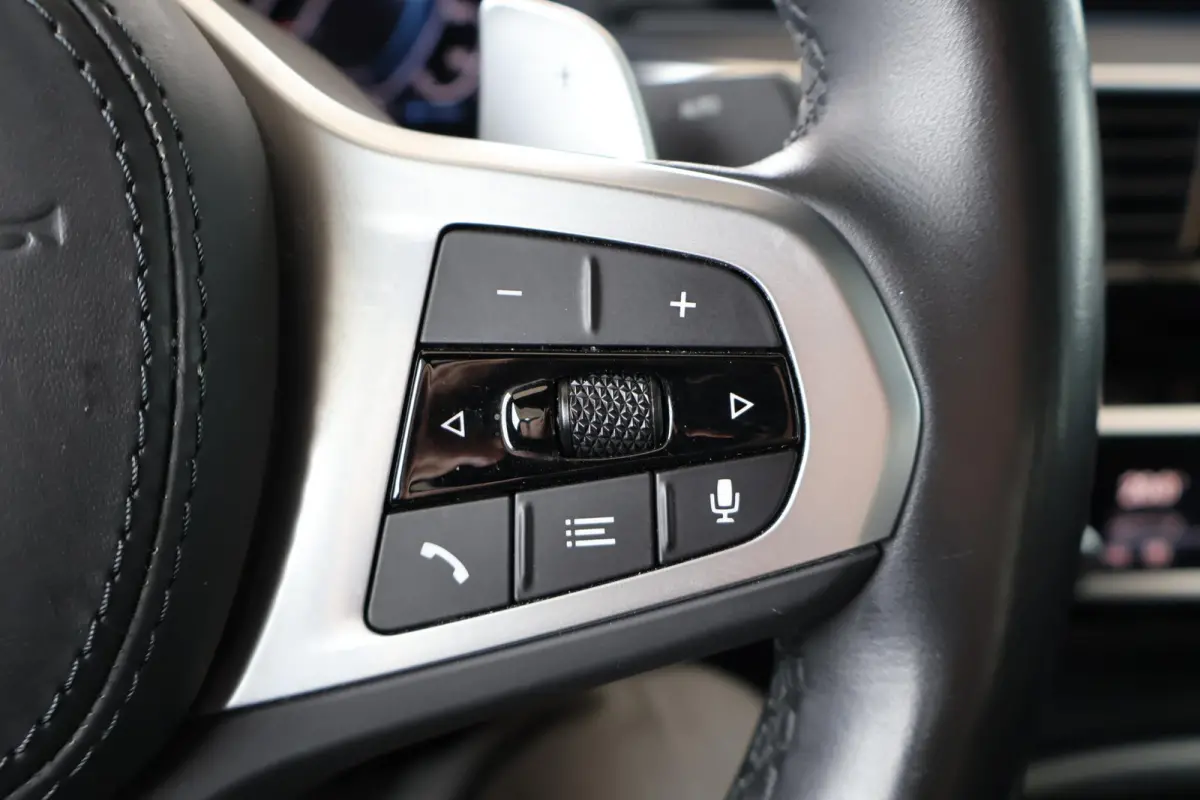 545e xDrive | M Sport | Panorama Dak | Stoelverwarming