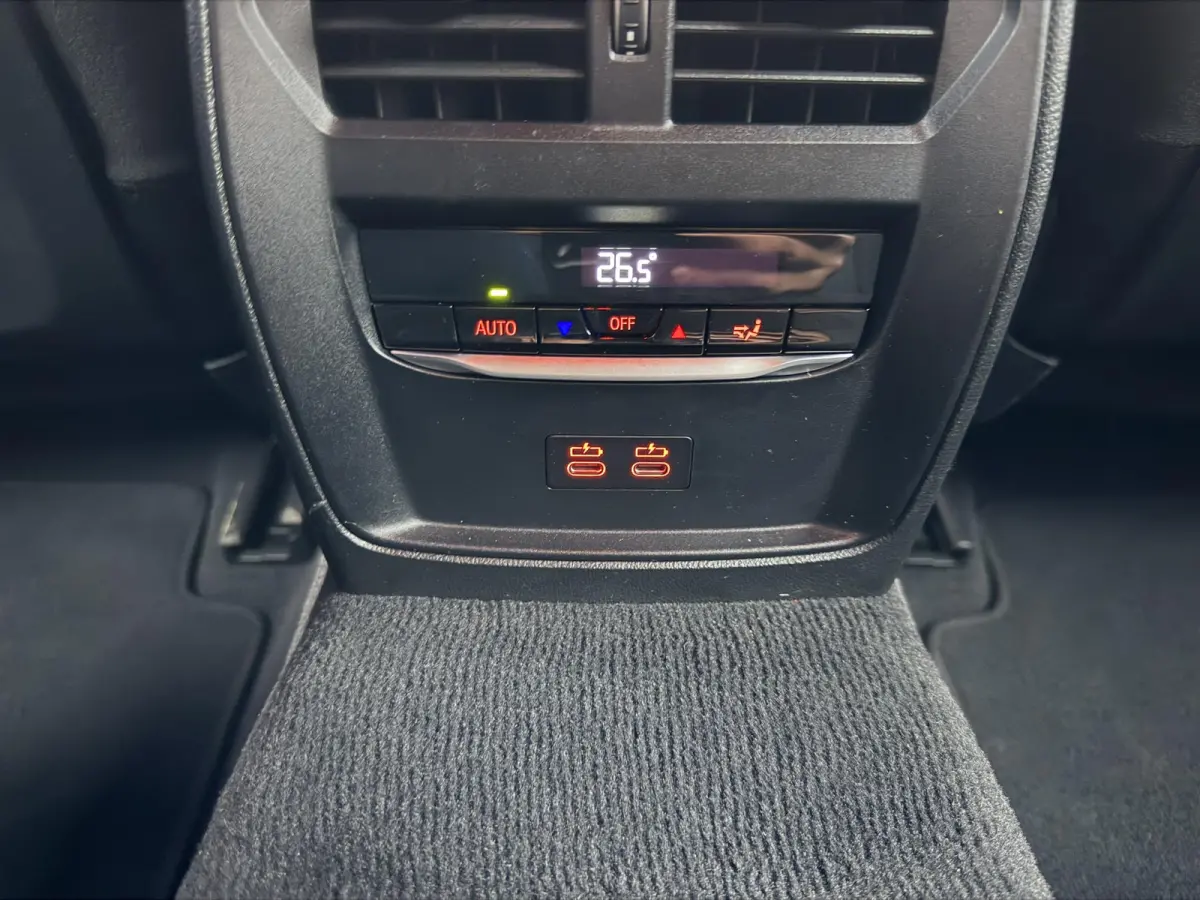 330i xDrive M-Sport Leder|AdaptiefCruise|HiFi