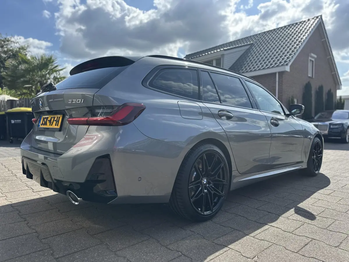 330i xDrive M-Sport Leder|AdaptiefCruise|HiFi