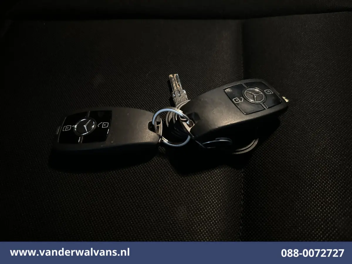 214 CDI 143pk L2H2 Euro6 Airco | Camera | Apple Carplay | Cruisecontrol | Trekhaak Android Auto, Stoelverwarming, Parkeersensoren, Bijrijdersbank