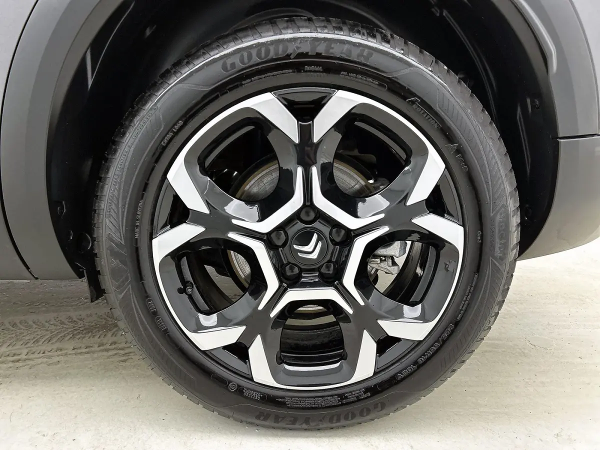 SUV Plus Hybrid 145pk Automaat | Navigatie | Achteruitrijcamera | Climate Control | Cruise Control | Parkeersensoren v+a | Keyless | Half lederen comfortstoelen | Stoelverwarming | Led kopla