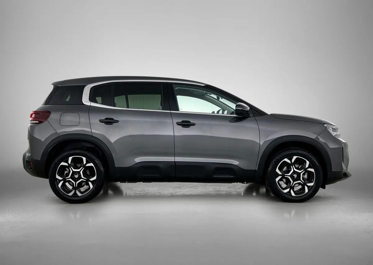 SUV Plus Hybrid 145pk Automaat | Navigatie | Achteruitrijcamera | Climate Control | Cruise Control | Parkeersensoren v+a | Keyless | Half lederen comfortstoelen | Stoelverwarming | Led kopla