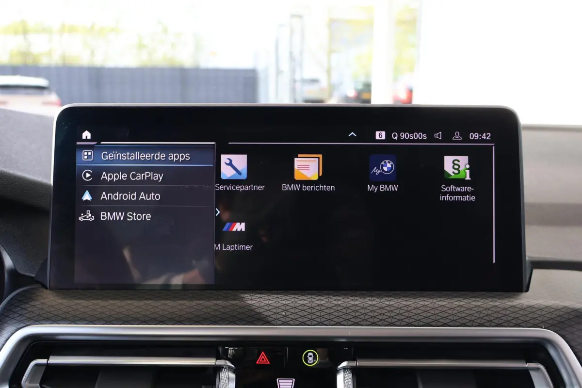 xDrive30e | SOH 91,6% | M Sportpakket | HiFi Sound System | Head-Up Display | Panorama Dak | Comfort Access